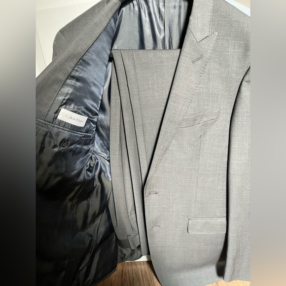 Calvin Klein Grey Suit - Picture 2 of 5